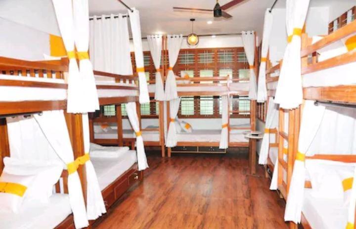 Mother'S Inn Homestay Kochi Ngoại thất bức ảnh